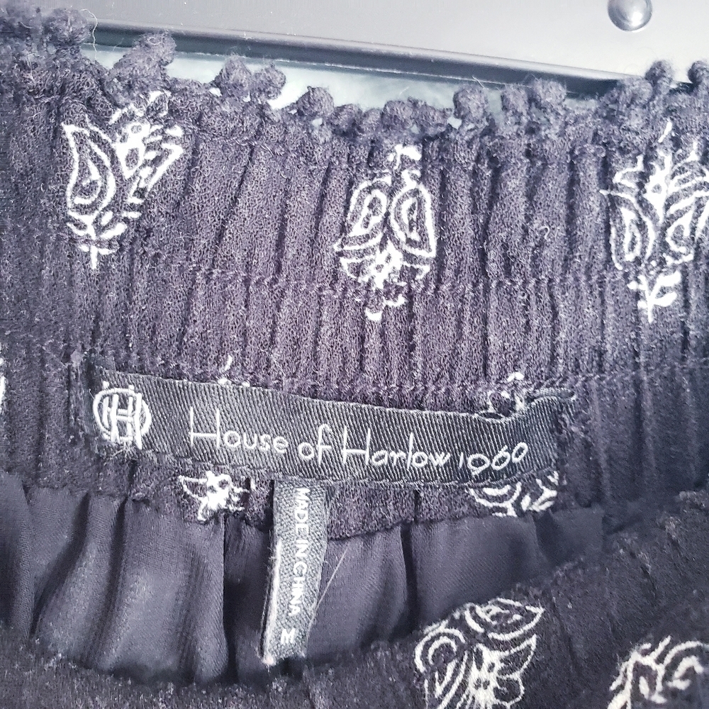 Black Printed Pom-Trim Women’s Shorts - Picture 5 of 7